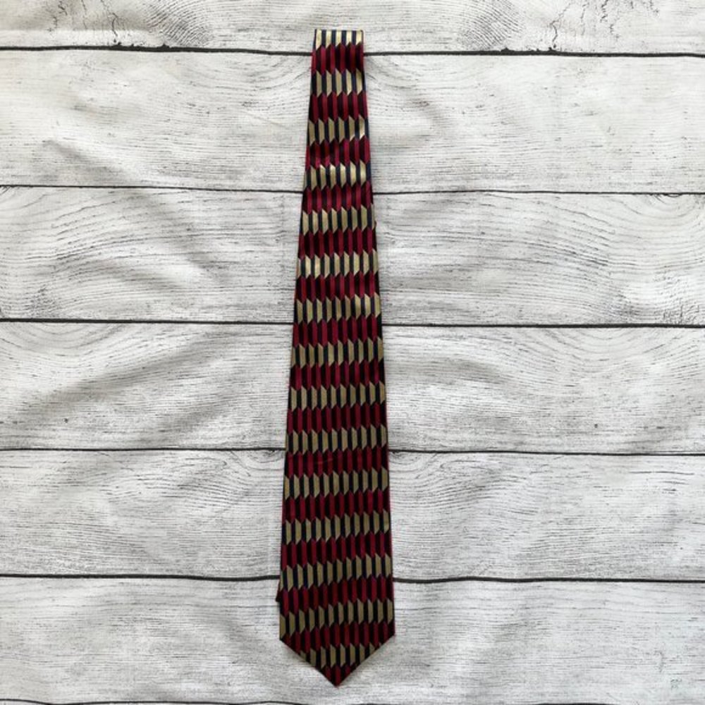 MULBERRY Imported Pure Silks Geometric‎ Tie RED/BLACK/GOLD/BLUE Made in USA